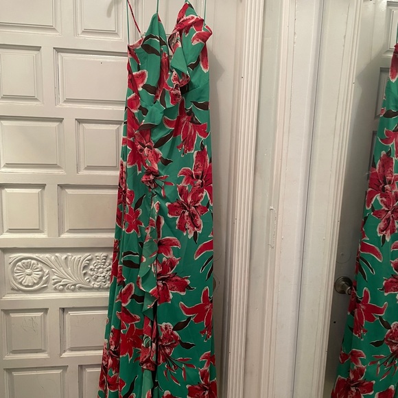 Luxxel maxi dress NWT Floral Print low back lace - Picture 1 of 8